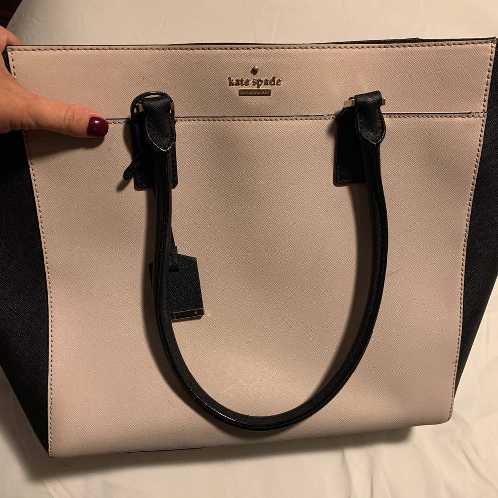 Kate Spade tote ♠️